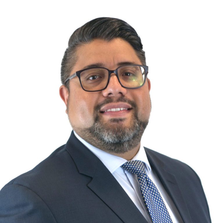 Roman Ruiz Roman Ruiz